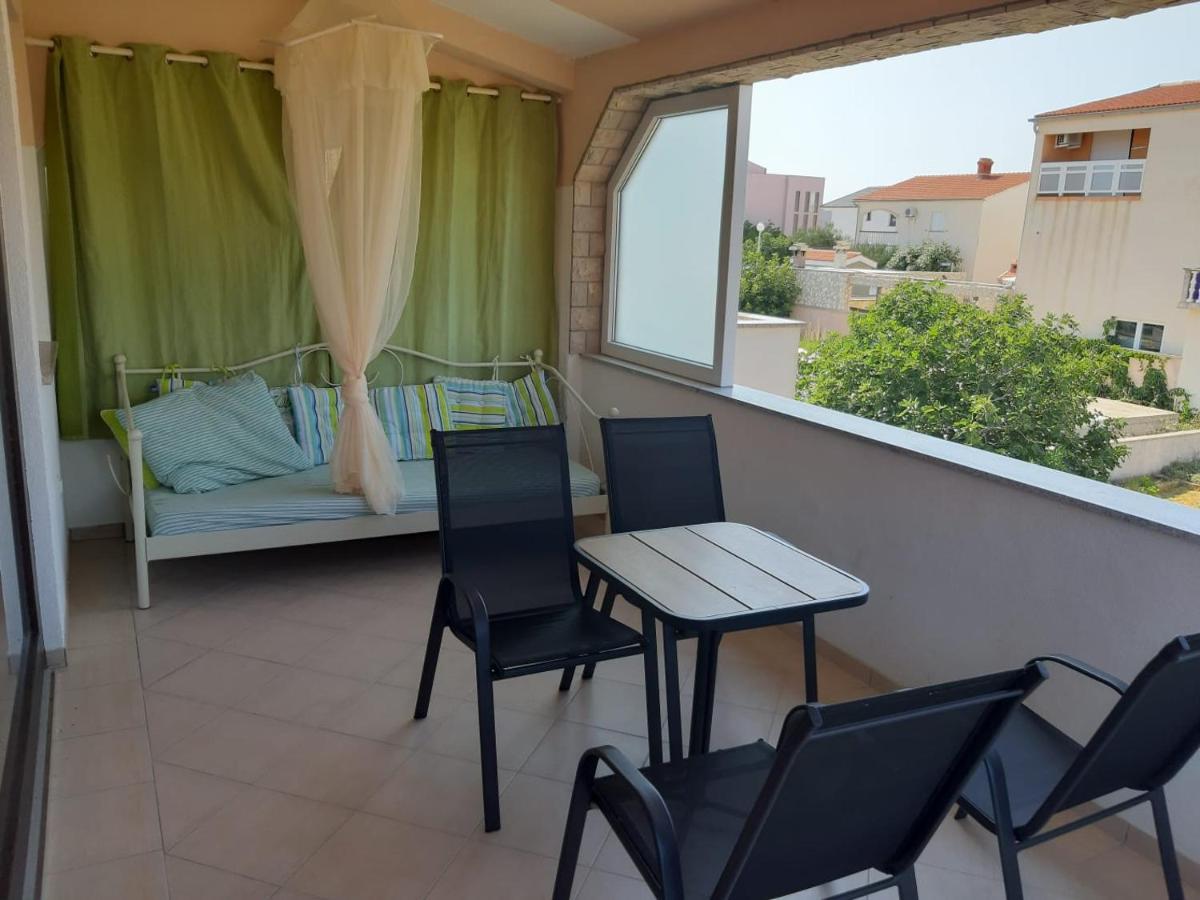 Apartment Tonko Вир Екстер'єр фото
